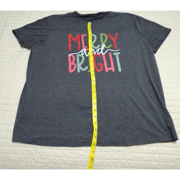 Merry And Bright Christmas T shirt | Women’s Size XXL | - Picture 7 of 7